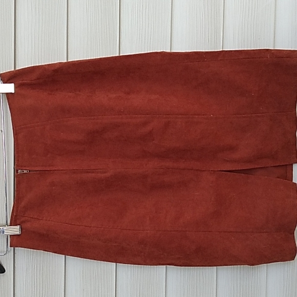 80s Vintage Rust Color Skirt - Picture 4 of 5
